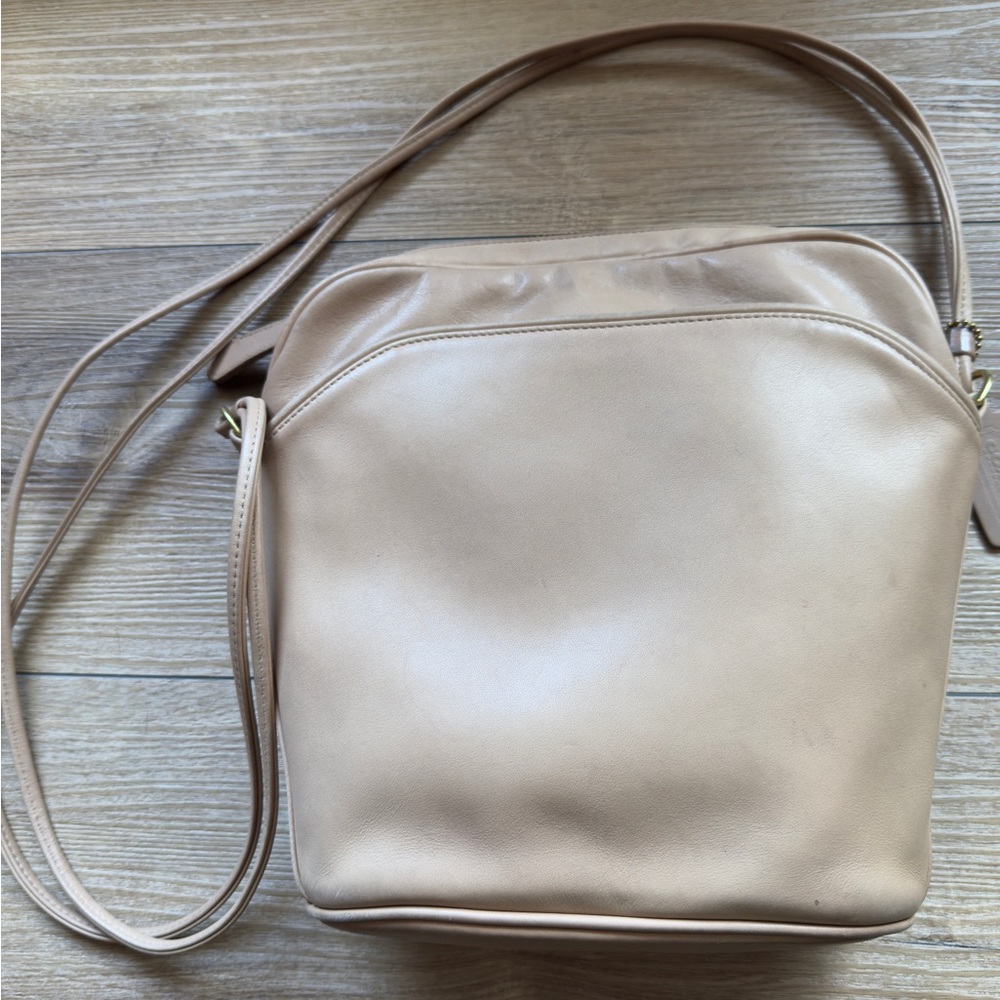 Vintage Coach crossbody beige - tan